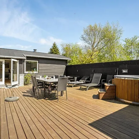 Nyaraló Selve - 600m From The Sea By Interhome *